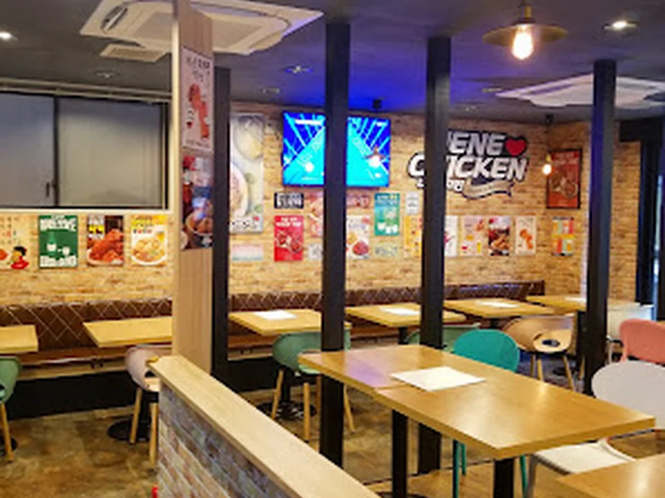 ネネチキン 大阪1号店