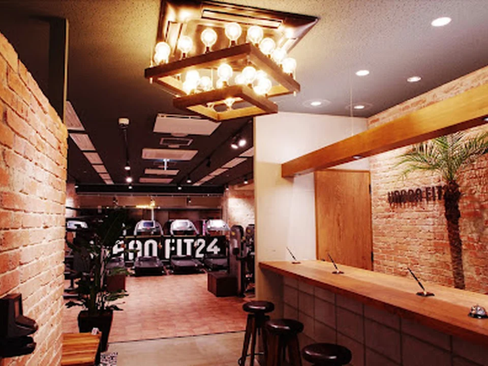 アーバンフィット24 長堀橋店