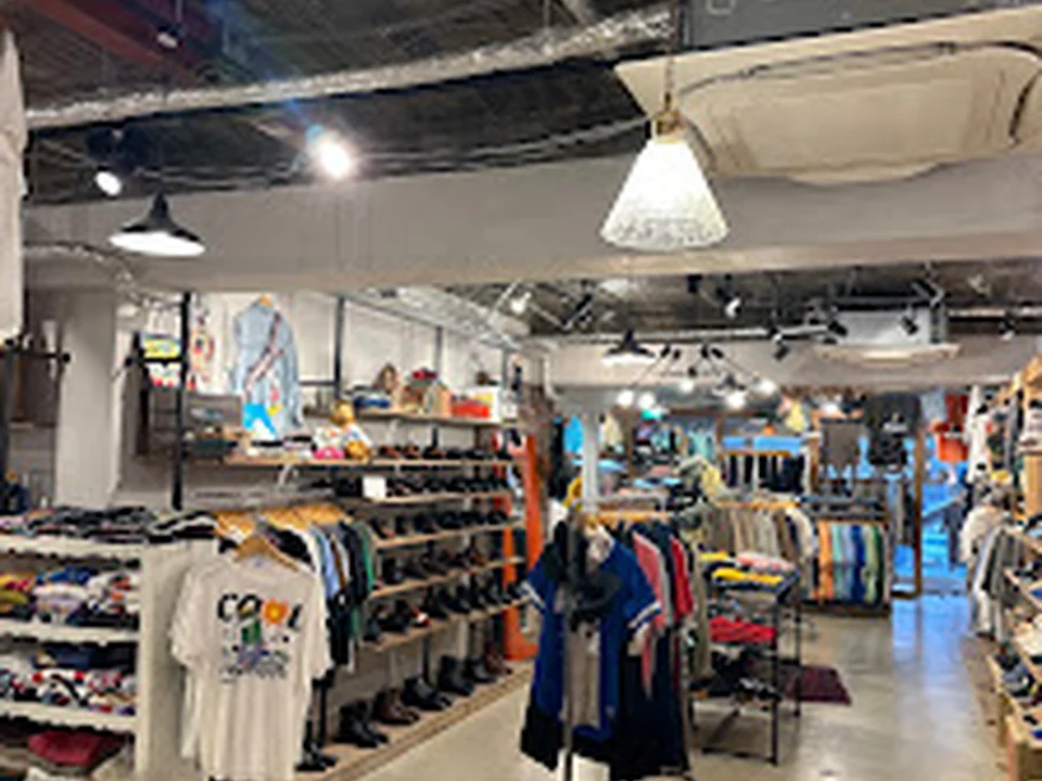 ADÉL VINTAGE by JAM堀江オレンジストリート店
