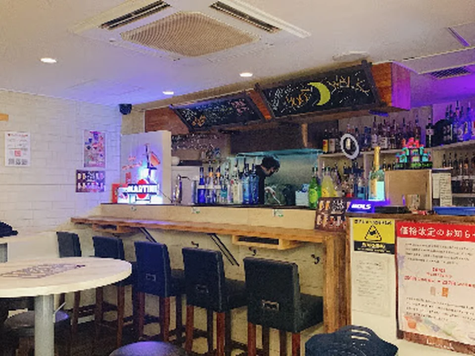 bar moon walk お初天神店