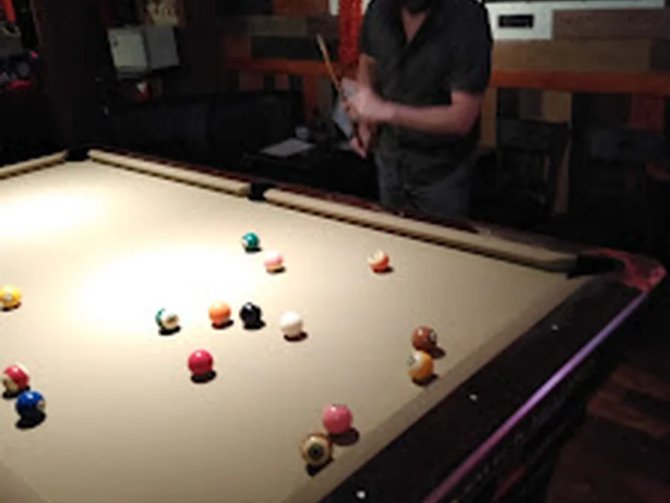 心斎橋南船場 ストレートプールBAR
