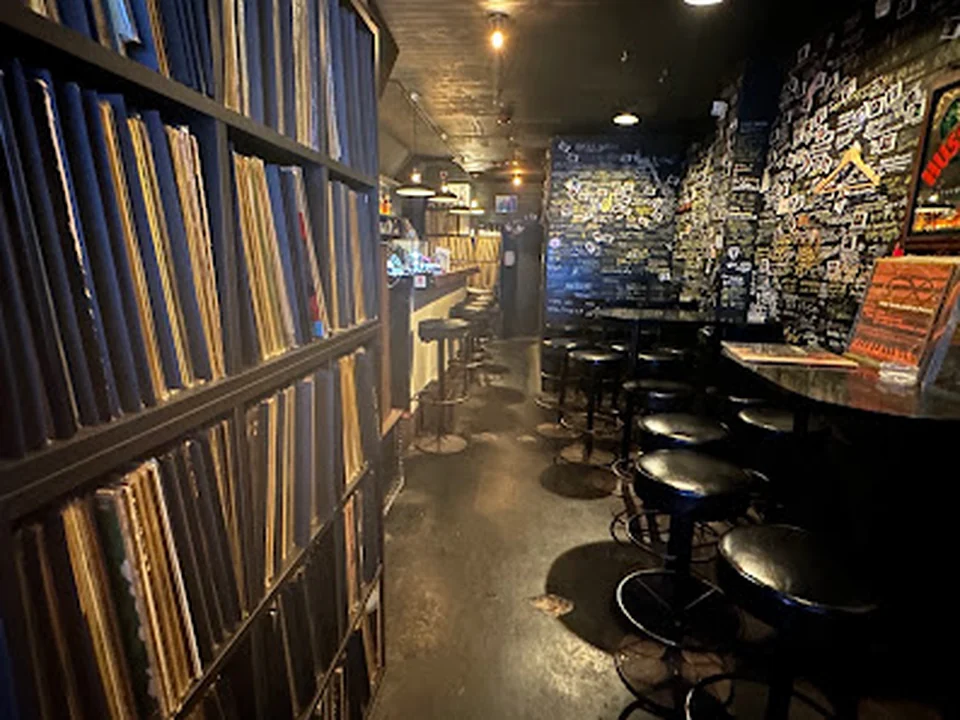 bird/56 jazz bar