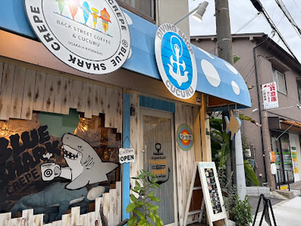 @BLUE SHARK CREPE(@ブルーシャーククレープ)