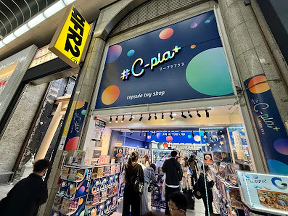 ＃C-pla+ 大阪心斎橋筋店