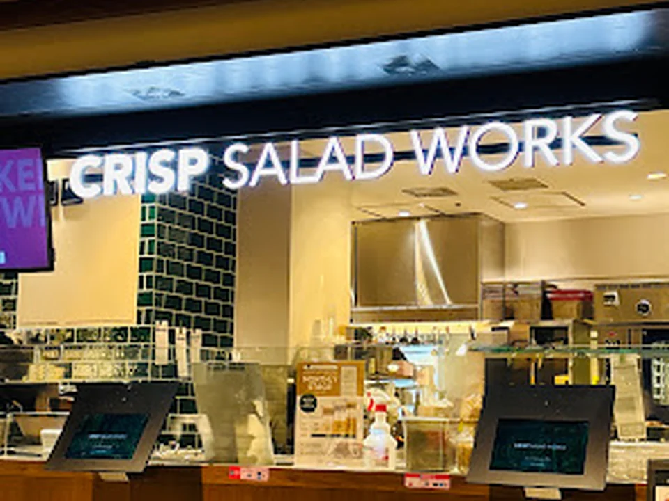 クリスプサラダワークス 梅田エスト店 CRISP SALAD WORKS