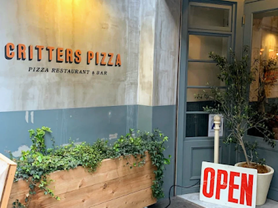 CRITTERS PIZZA
