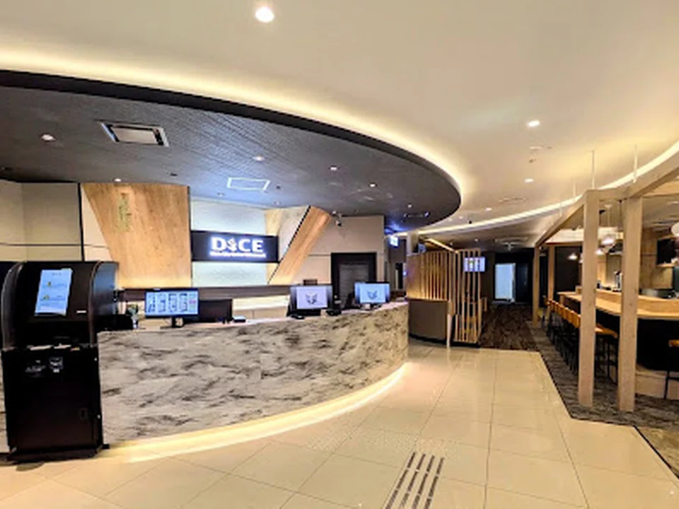完全個室ネットカフェ DiCE なんば道頓堀本店