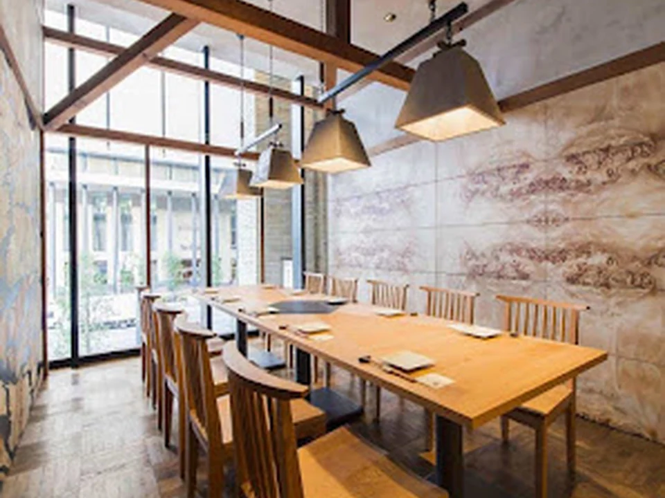 Dynamic Kitchen & Bar 響 中之島フェスティバルプラザ店