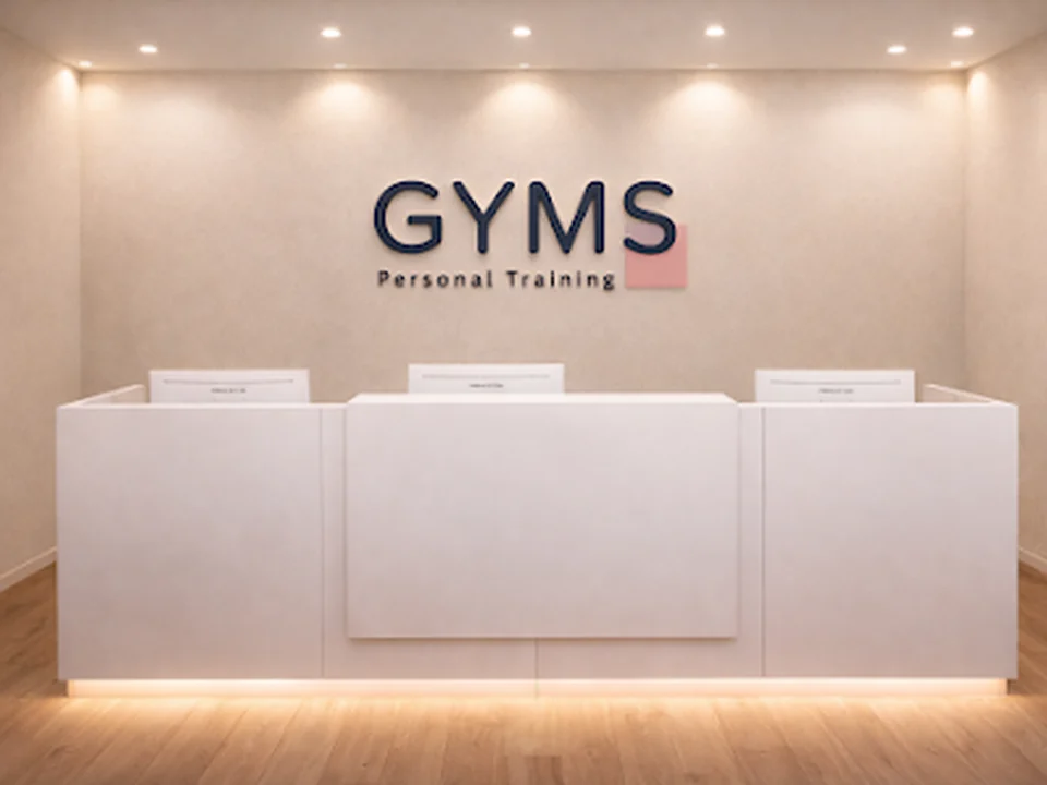 GYMS 大阪駅店
