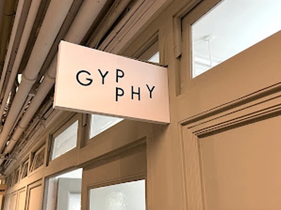 モアサナイトジュエリー GYPPHY【ジプフィー】 大阪心斎橋店舗