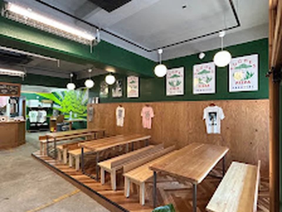 HUGHES PIZZA PARKSIDE