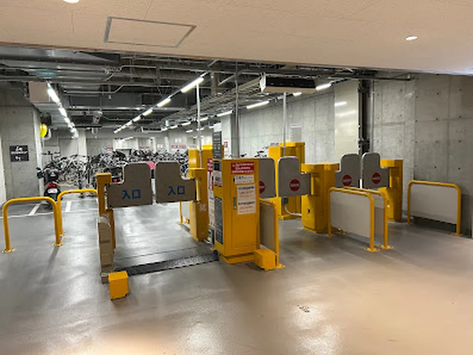 ＪＰタワー大阪駐輪場駐車場