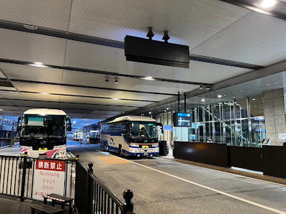 大阪駅JR高速バスターミナル