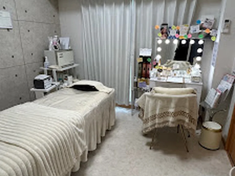 小顔サロンMoana南森町店