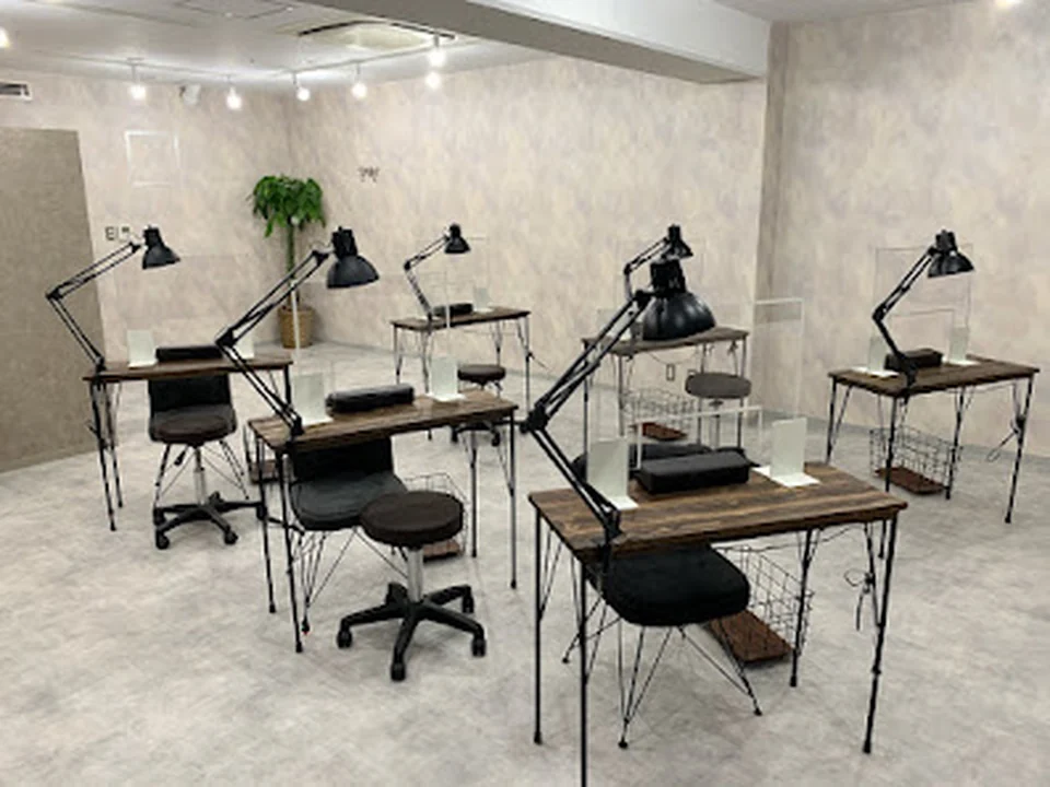 NAIL MAISON
