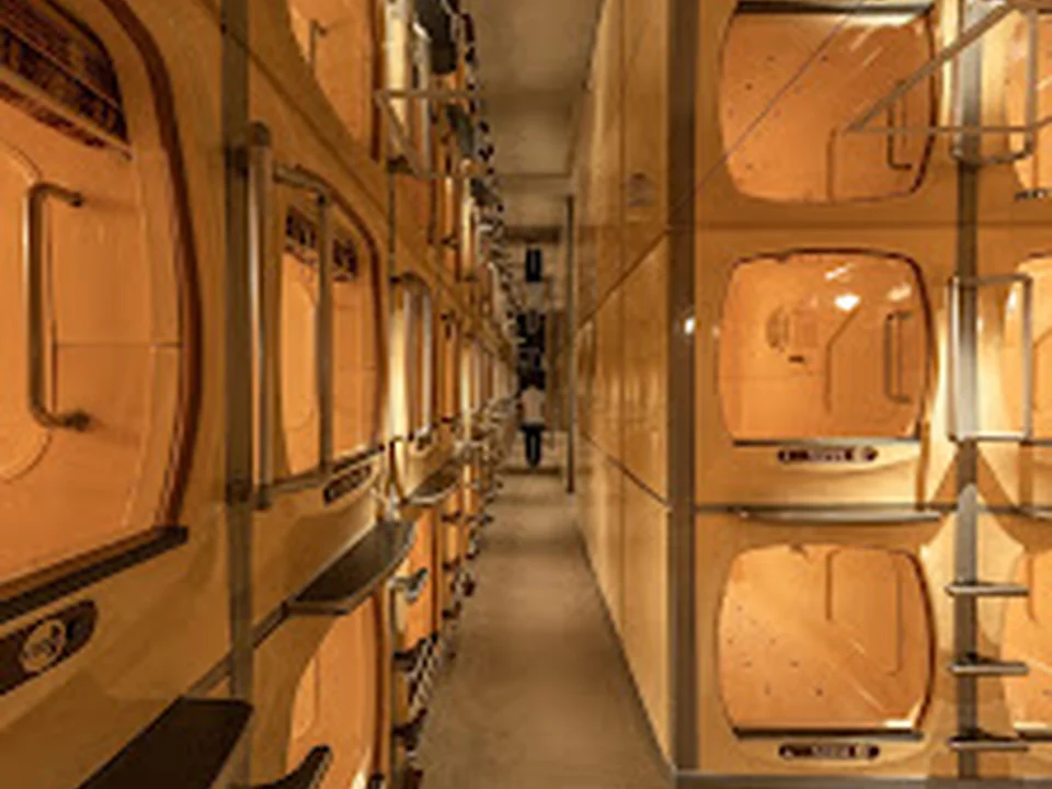 NEW JAPAN / CAPSULE INN OSAKA