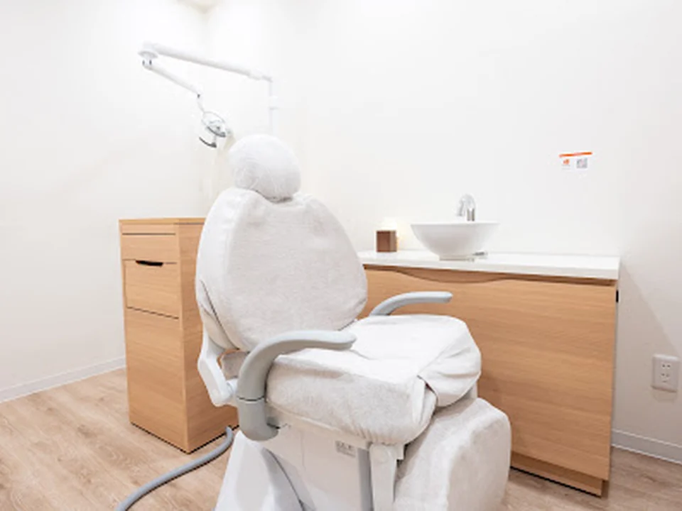 NikonikoDentalClinicNamba(ホワイトエッセンスなんば院)