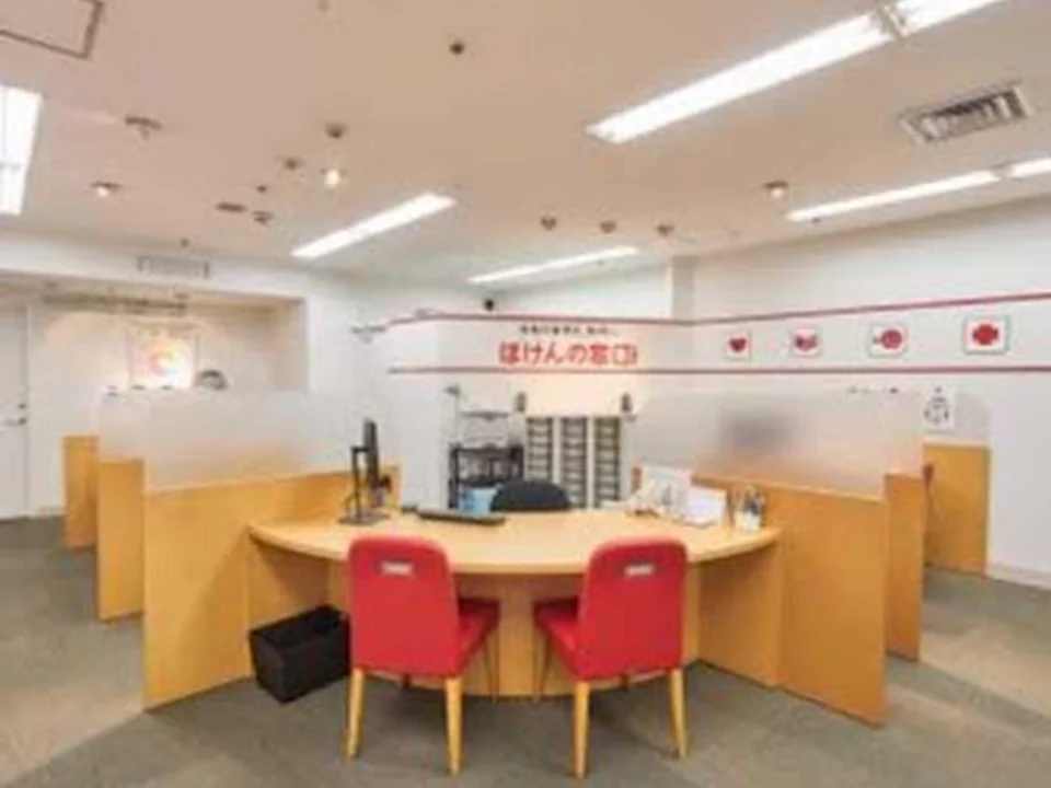 ほけんの窓口 天満橋ＯＭＭビル店