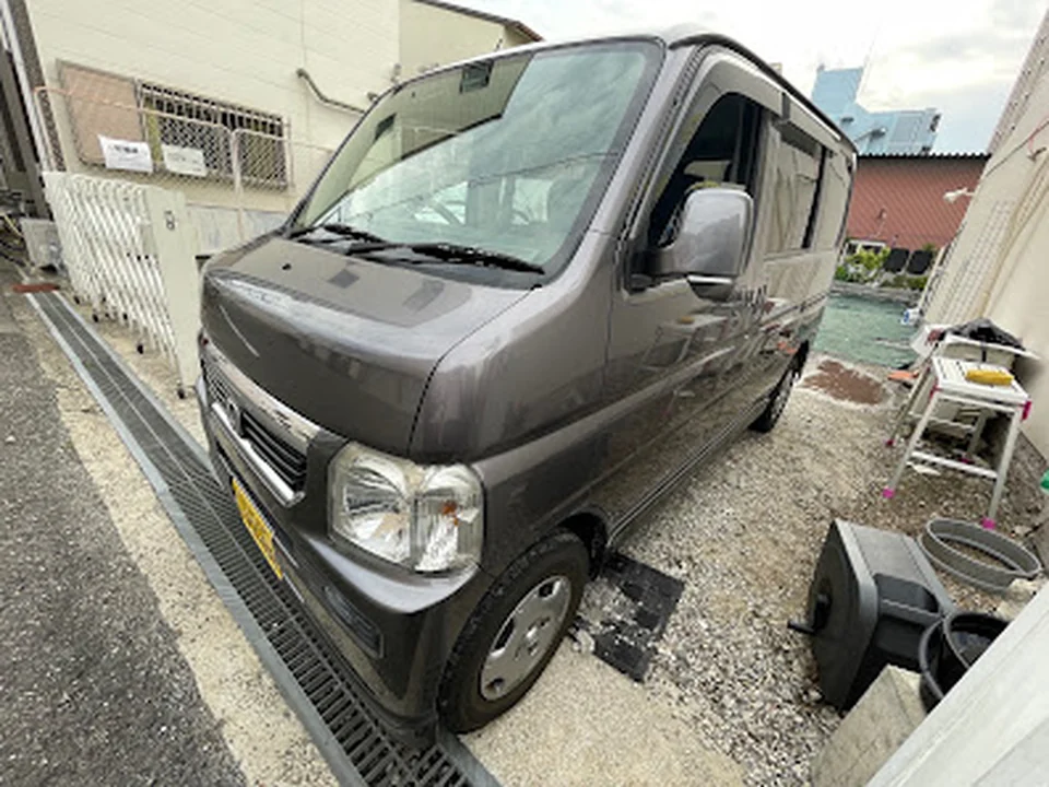 カルノリレンタカー 十三塚本店