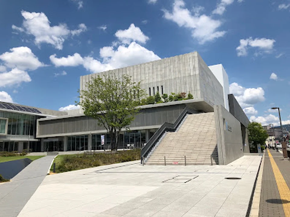 東大阪市文化創造館