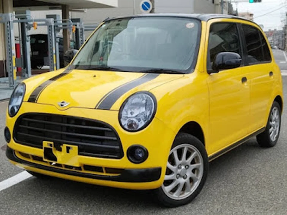 日伸自動車