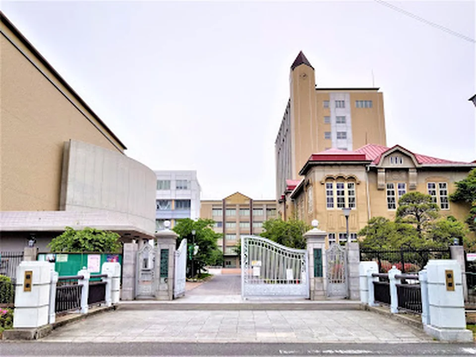 大阪樟蔭女子大学