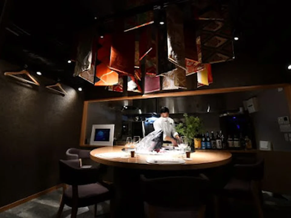 鮪達人 天神店