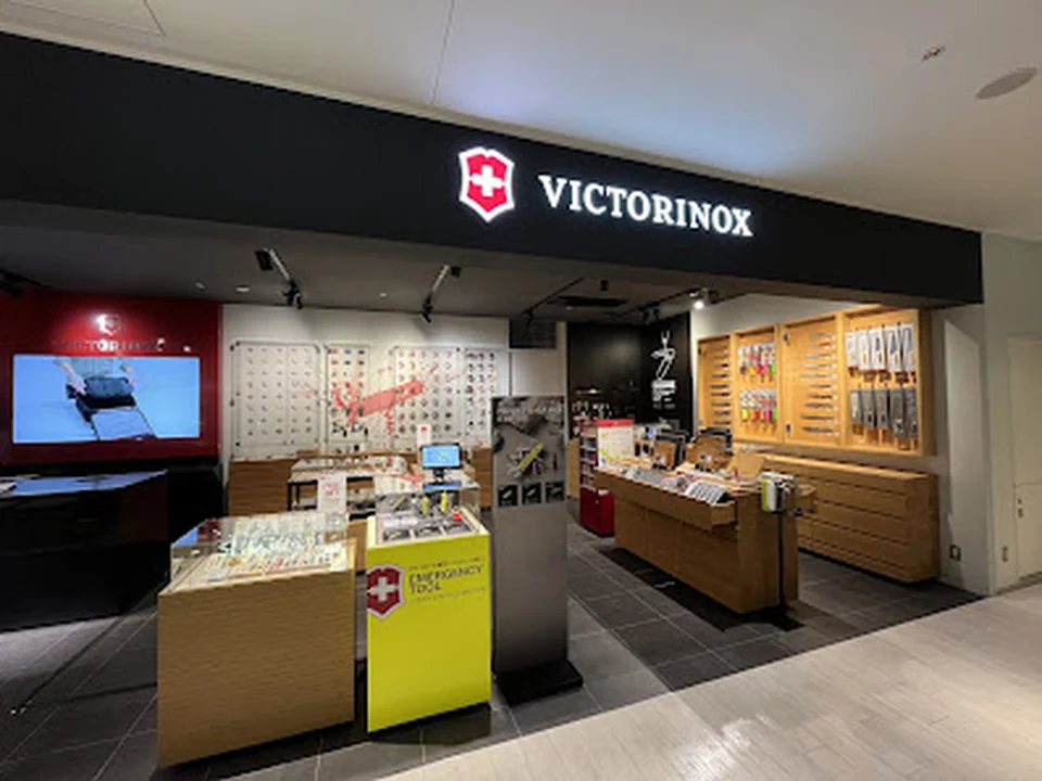 ビクトリノックス グランフロント大阪店