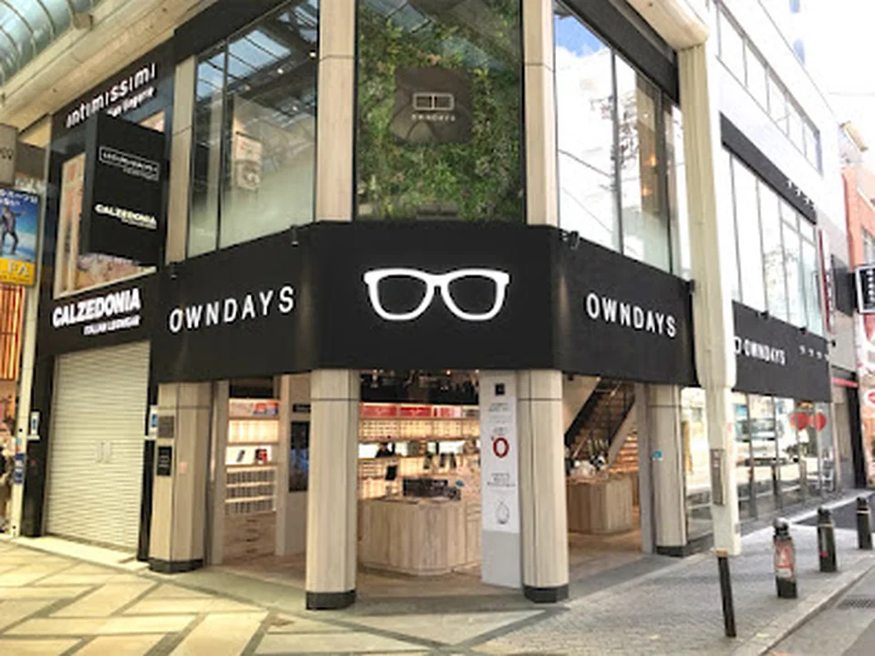 OWNDAYS 心斎橋店