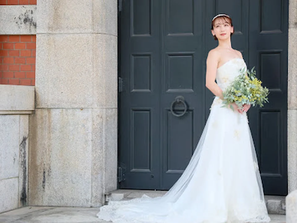 Paris Marry