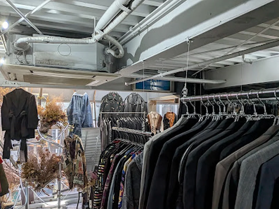古着屋 pug osaka アメ村店
