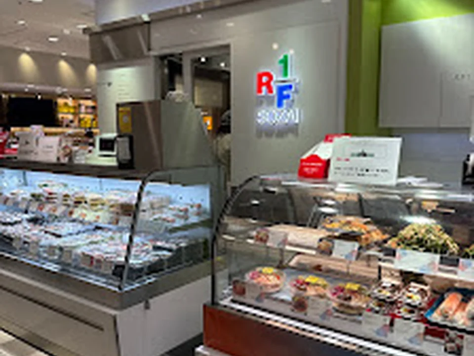 RF1大丸梅田店