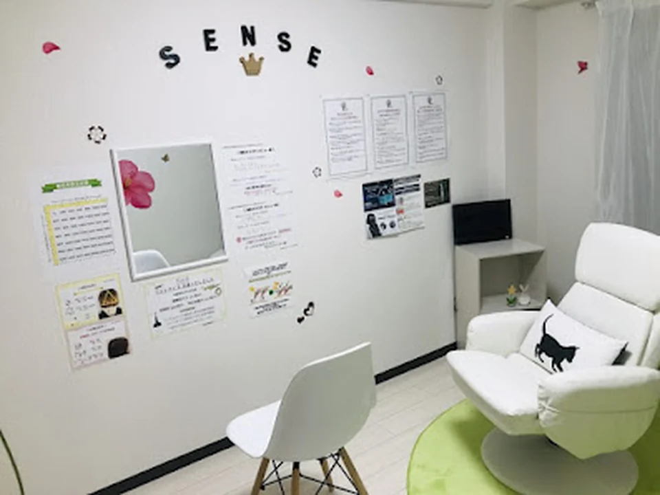 増毛エクステ専門サロン SENSE by plushair 上本町店
