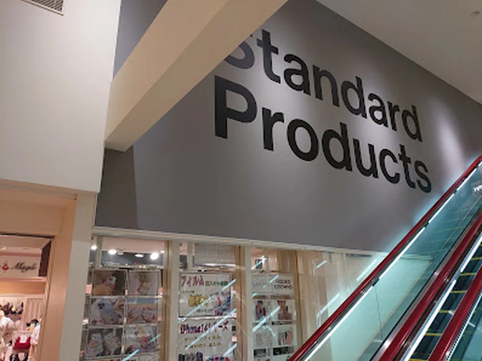 Standard Products 梅田エスト店