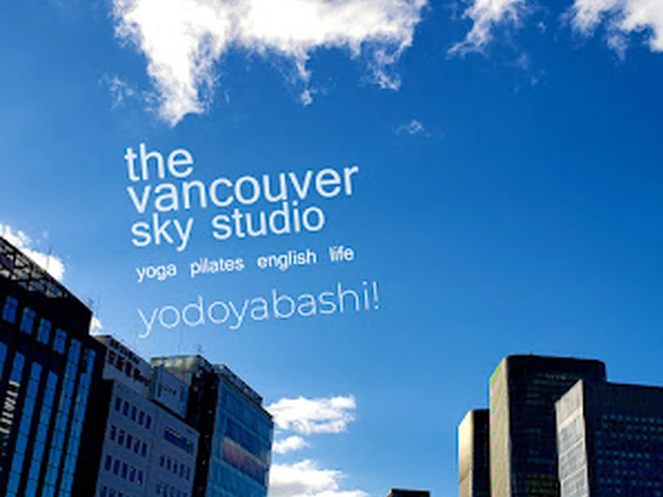 The VANCOUVER SKY STUDIO - yoga / pilates / english / life - YODOYABASHI STUDIO