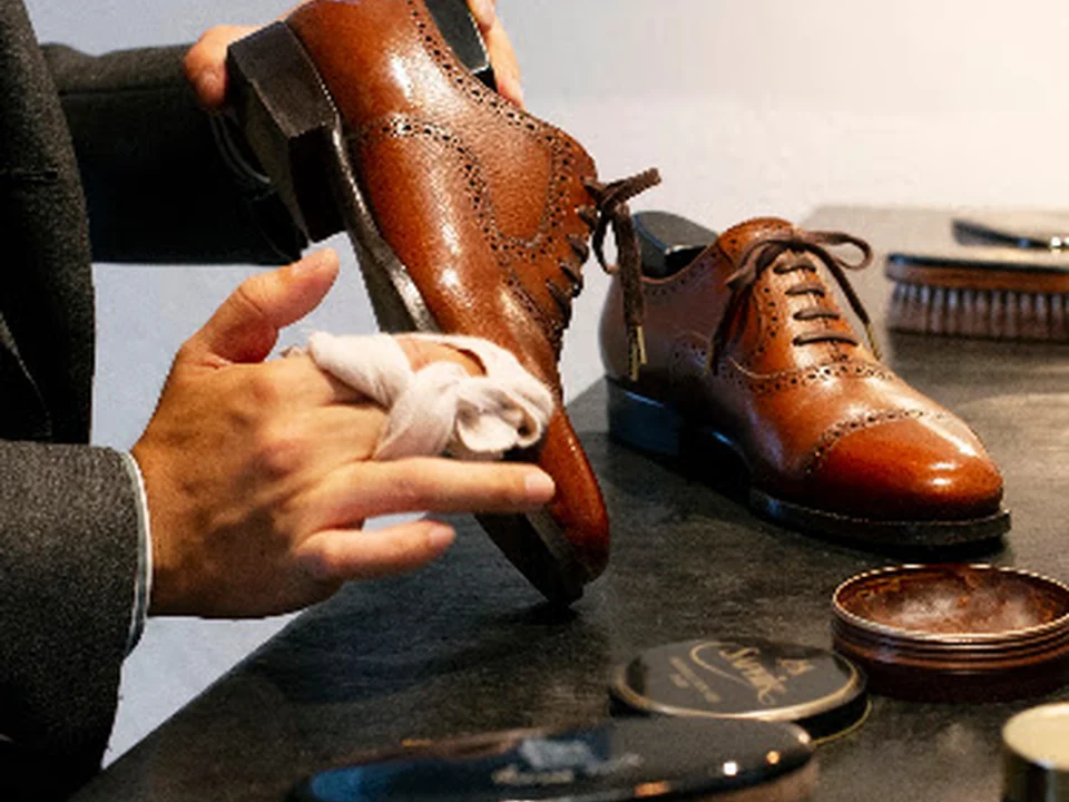 THE WAY THINGS GO (TWTG SHOE SHINE)