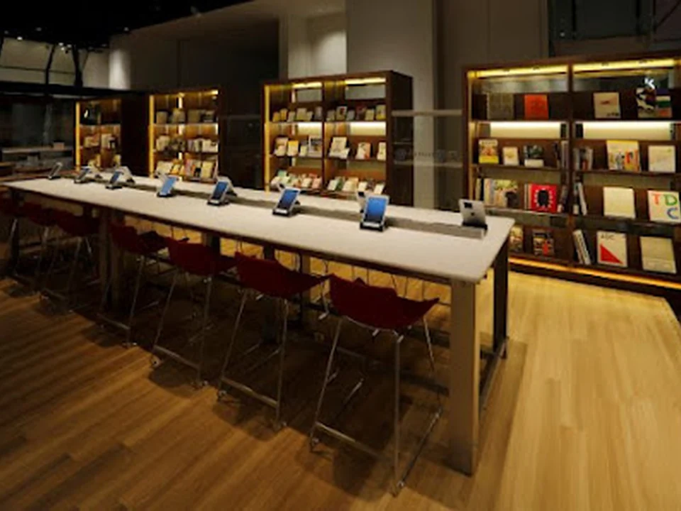 TheLab.CAFE Lab.グランフロント大阪店
