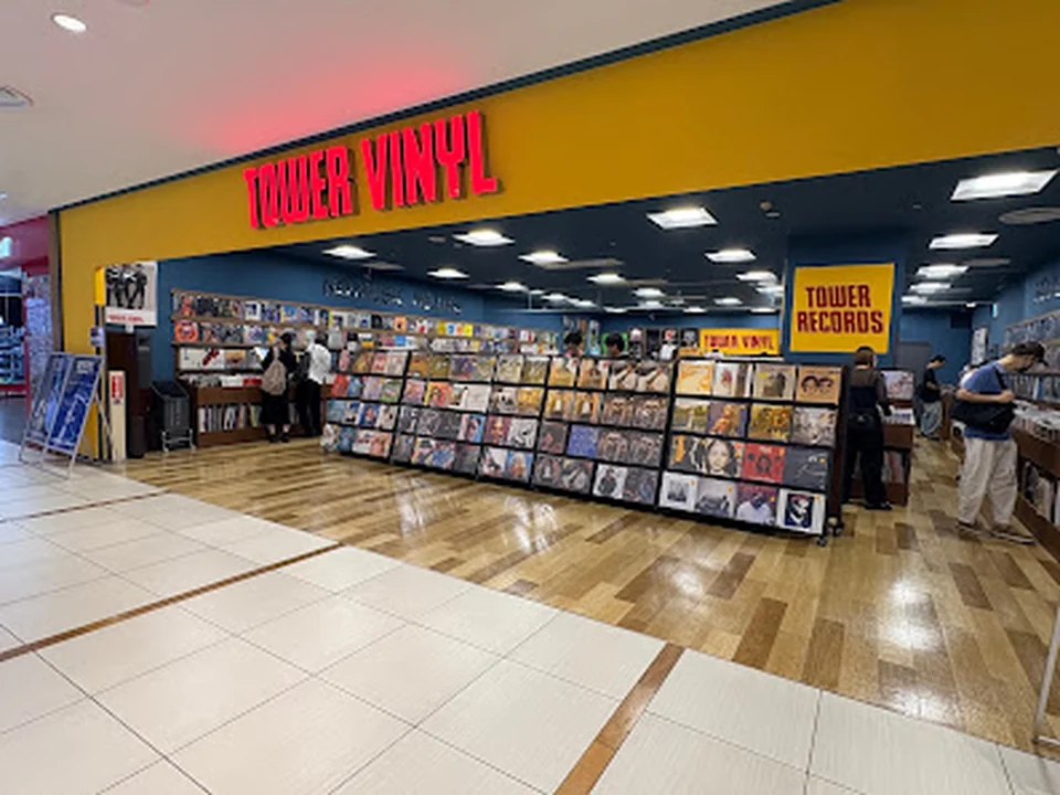 Foto de TOWER VINYL梅田店