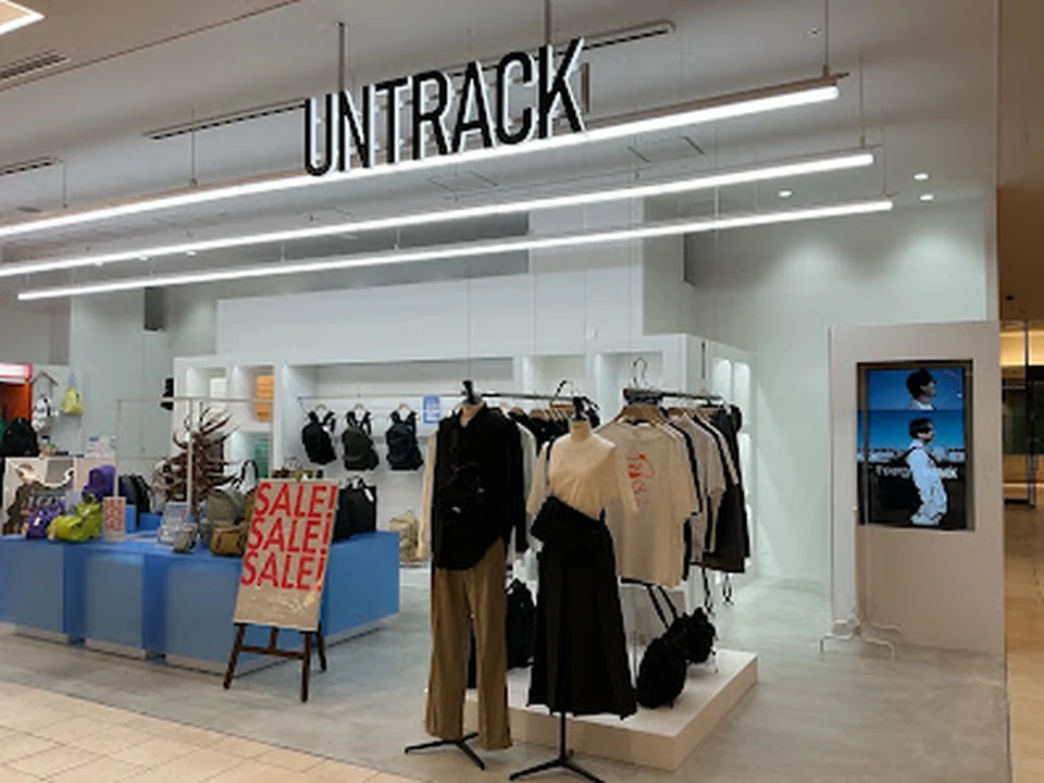 UNTRACK／EDGELINK なんばパークス店
