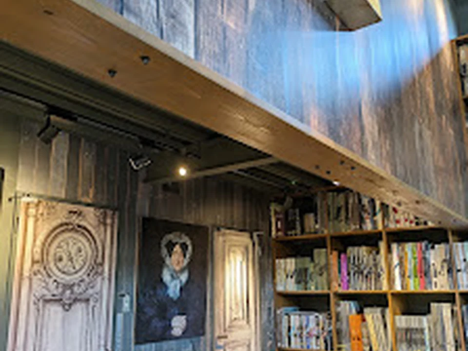 WALLPAPER MUSEUM WALPA