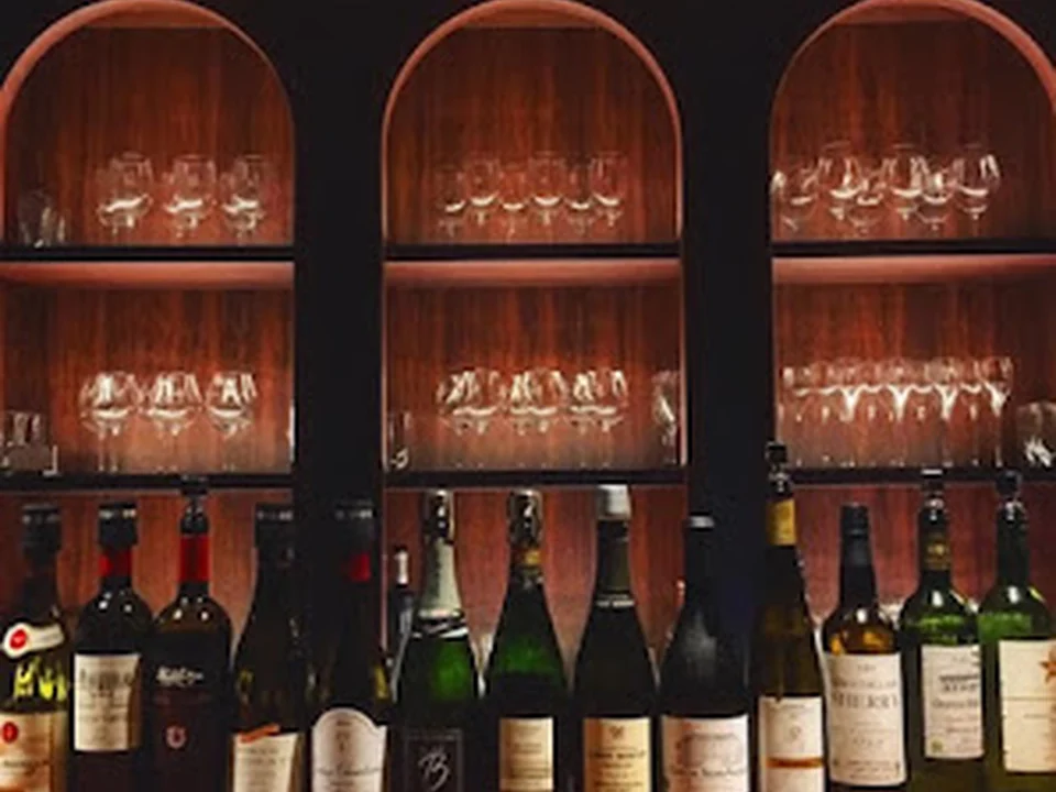 Wine Bar NOAM