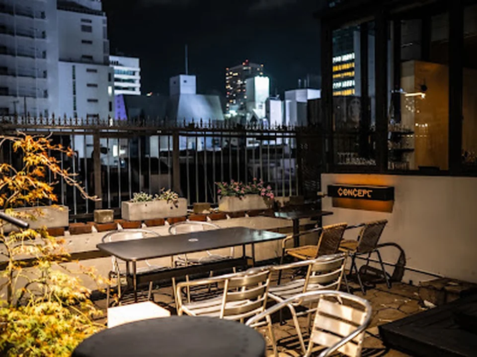 BAR CONCEPT rooftop＆sofa bar, 大阪