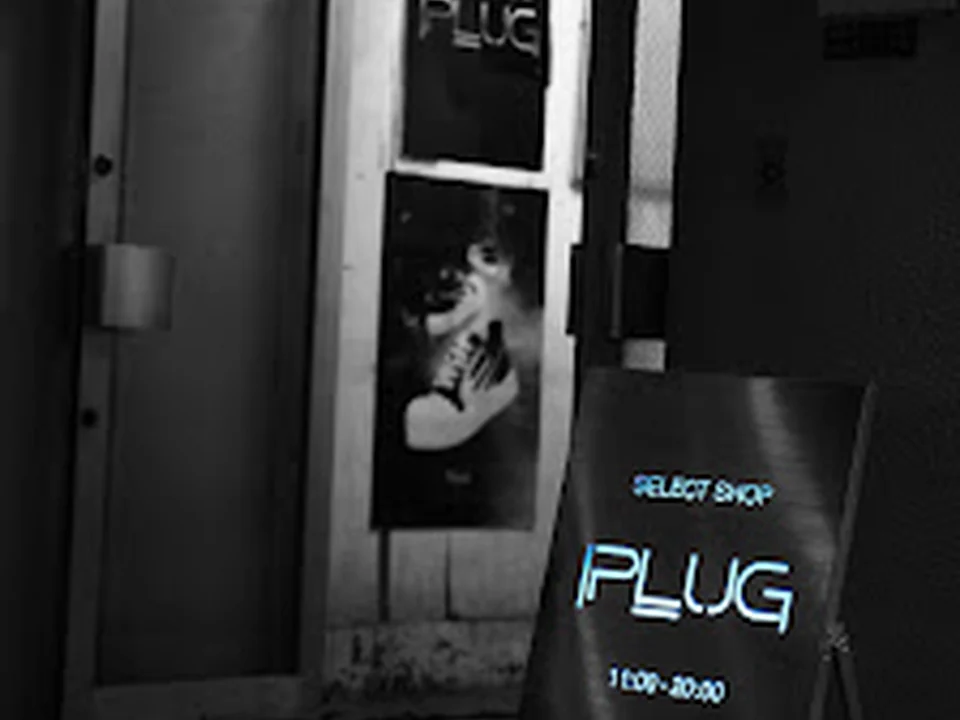 PLUG 大阪堀江セレクトショップ