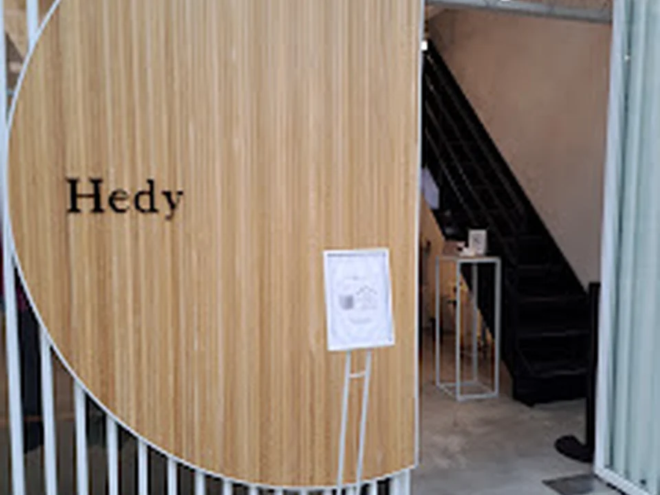 Hedy 大阪 ヴィンテージショップ