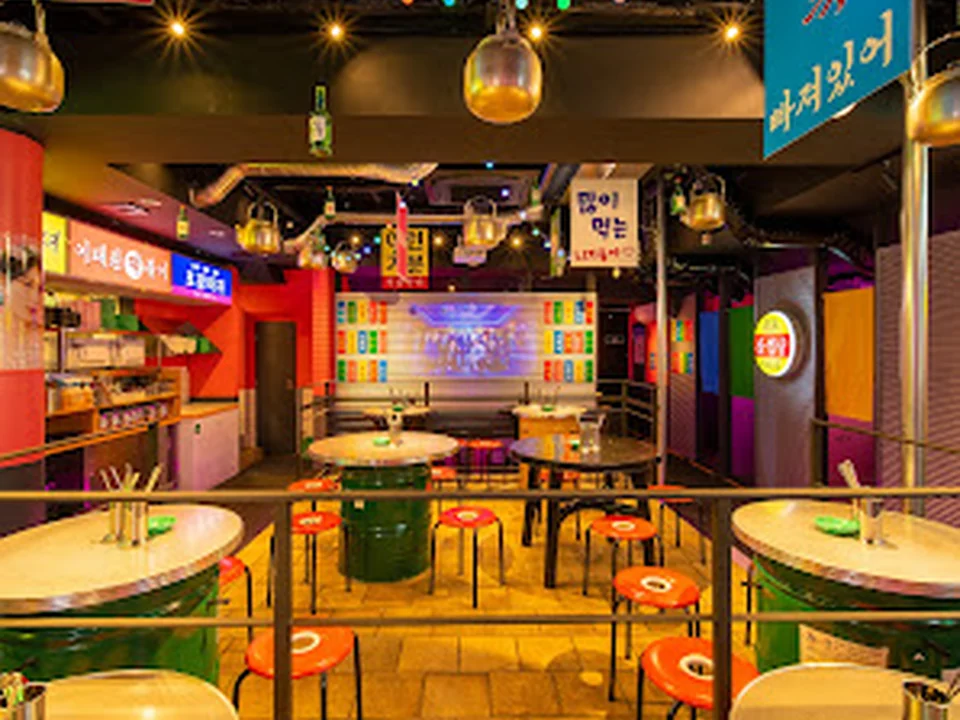 韓国屋台酒場 韓ラブ -LOVE- 梅田店, 大阪